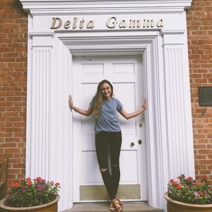 Meet your Posher, Madalynn